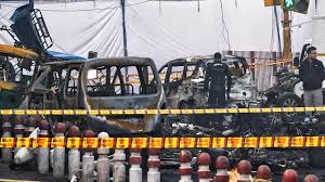 Delhi Blast : दिल्ली ब्लास्ट में कई मौतें, घायलों से मिले पीएम मोदी; एनआईए ने जांच टीम बनाई ?