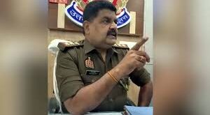 Inspector : आतंक का कोई धर्म नहीं, बयान देकर फंसे इंस्पेक्टर का वायरल वीड‍ियो पहुंचा लखनऊ! हो गई ये कार्रवाई ?