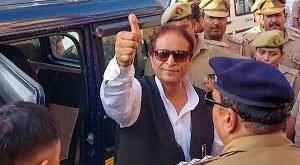 Rampur Jail : रिहाई के 55वें दिन फिर पहुंचे कारागार, जा रहे आजम खान बोले- गुनहगार समझे गए तो सजा ?