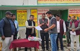 Explanation sought : जौनपुर तीन शिक्षक लापता, दो का वेतन रोका 26 नवम्बर तक स्पष्टीकरण तलब ?