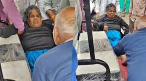 Funeral : वृद्धाश्रम से घर पहुंची मां की लाश तो बेटे ने गढ़वा दी, बोला- 'अभी शादी है, 4 दिन बाद निकालकर कर दूंगा अंतिम संस्कार' ?