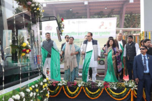 State-of-the-art bus terminal : दिल्ली को मिला अत्याधुनिक बस टर्मिनल सीएम रेखा गुप्ता ने किया उद्घाटन, 40 नई ई-बस भी रवाना ?