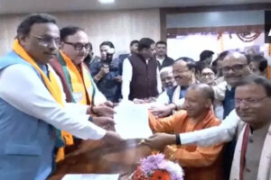 MP Pankaj Chaudhary: सांसद पंकज चौधरी ने किया यूपी भाजपा अध्यक्ष पद के लिए नामांकन:योगी प्रस्तावक रहे, निर्विरोध चुना जाना तय ?