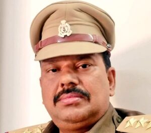 Commotion in the department : जालौन में इंस्पेक्टर ने सर्विस गन से खुद को मारी गोली, मौत से पुलिस महकमे में हड़कंप ?