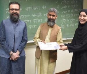 Sanskrit love : पाकिस्तान में बढ़ रहा 'संस्कृत प्रेम', यूनिवर्सिटी में फुल टाइम कोर्स शुरू, महाभारत और गीता भी पढ़ाएंगे ?