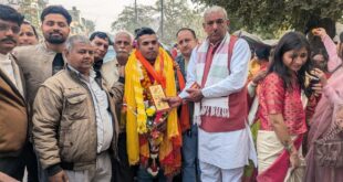 Grand welcome : पिलखुवा के लाल अंकित वशिष्ठ बने वायु सेवा में फ्लाइंग अफसर, नगर में हुआ भव्य स्वागत ?