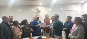 District Magistrate : नि: क्षय मित्रों को किया गया सम्मानित जिलाधिकारी द्वारा किया गया सम्मान ?