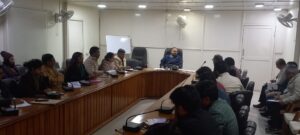 Cattle : जिलाधिकारी की अध्यक्षता में हुई निराश्रित गोवंशों के संरक्षण एवं भरण-पोषण हेतु जनपद स्तरीय अनुश्रवण एवं मूल्यांकन समीक्षा समिति की बैठक ?