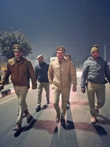 Foot patrol operations continue: जनपद में अपराध नियंत्रण एवं कानून-व्यवस्था सुदृढ़ करने हेतु पुलिस का सघन पैदल गश्त अभियान जारी ?