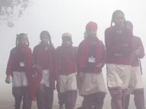 Administration order : भीषण शीतलहर को देखते हुए जौनपुर और सुल्तानपुर में स्कूल बंद, जानें क्या है प्रशासन का आदेश