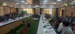 Problems of traders : हापुड़ में मुख्य विकास अधिकारी की अध्यक्षता में व्यापार बंधु बैठक आयोजित, व्यापारियों की समस्याओं पर हुई विस्तृत चर्चा ?