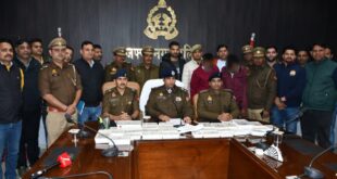 Captain Sanjay Kumar Verma : पुलिस कप्तान संजय कुमार वर्मा अपने अधीनस्थों का लगातार हौसला अफ़जाई कर उनका मनोबल भी बढ़ा रहे