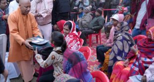 Protection from the cold, blankets : सीएम योगी ने अधिकारियों को ठंड से बचाव, कंबल, अलाव और रैन बसेरों की व्यवस्था सुनिश्चित करने निर्देश दिए ?