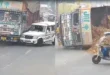The Bolero driver died : नैनीताल हाईवे पर दर्दनाक हादसा: सीसीटीवी में कैद ट्रक–बोलेरो टक्कर, बोलेरो चालक की मौत, वीडियो जांच का आधार बना