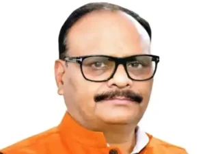 Feedback : जौनपुर दौरे पर डिप्टी सीएम बृजेश पाठक:पांच घंटे रुककर विकास कार्यों की समीक्षा, अधिकारियों से लेंगे फीडबैक ?