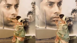 The world watched in amazement : अमिताभ बच्चन के नाती अगस्त्य नंदा पर रेखा ने लुटाया प्यार, सबके सामने चूमी तस्वीर, देखता रह गया जमाना ?