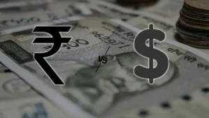 Indian Economy : डॉलर के सामने पस्त हुआ रुपया! 90.14 के सर्वकालिक निचले स्तर पर, क्या बड़े संकट की ओर बढ़ रही भारतीय अर्थव्यवस्था ?