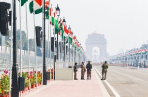 The tool ensures security. : गणतंत्र दिवस: दिल्ली पुलिस ने 30,000 से अधिक जवानों की तैनाती की, एआई सर्विलांस टूल से सुरक्षा सुनिश्चित