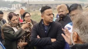 The machine in the cow shed is broken : रायपुर : गोशाला में मशीन खराब होने से मृत गायों का संस्कार नहीं हो सका, लगा ढ़ेर