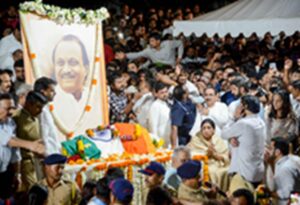Funeral : महाराष्ट्र के उप मुख्यमंत्री अजीत पवार का बारामती में राजकीय सम्मान के साथ होगा अंतिम संस्कार