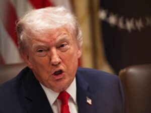 Peace talks have gained momentum : ट्रंप का दावा : रूस एक हफ्ते तक यूक्रेन के शहरों पर नहीं करेगा हमला; शांति वार्ता में आई तेजी