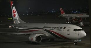 Air service restored : 14 साल बाद ढाका से कराची पहुंची पहली सीधी उड़ान, बहाल हुई हवाई सेवा