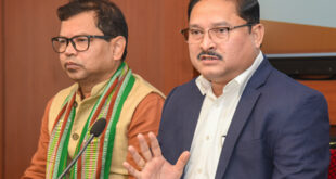 Against the BJP chief : कांग्रेस ने असम भाजपा प्रमुख के खिलाफ शिकायत दर्ज कराई, लगाया 'वोट चोरी' का आरोपAgainst the BJP chief : कांग्रेस ने असम भाजपा प्रमुख के खिलाफ शिकायत दर्ज कराई, लगाया 'वोट चोरी' का आरोप