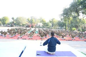 Message of cleanliness : लौह पुरुष की 150वीं जयंती : जोधपुर पुलिस ने योग और श्रमदान से दिया फिटनेस व स्वच्छता का संदेश