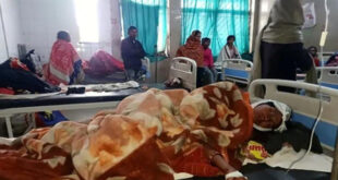 The sister-in-law was also injured : झारखंडः पलामू में शख्स ने घरेलू विवाद में चाकू से वार कर ससुर की जान ली, हमले में पत्नी और साली भी जख्मी