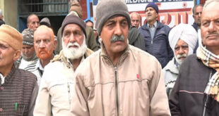 Increased anger : हिमाचल प्रदेश में एचआरटीसी पेंशनर्स का सरकार के खिलाफ प्रदर्शन, समय पर पेंशन नहीं मिलने से बढ़ा आक्रोश