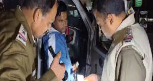 Intensive search continues : कोलकाता: मुर्शिदाबाद में बॉर्डर रोड पर हाई अलर्ट, वाहनों की सघन तलाशी जारी