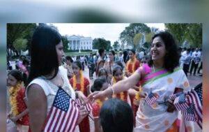 American journalist : 'सारे भारतीयों को US से निकाल दो, वरना', अमेरिकी पत्रकार के जहरीले बोल ?