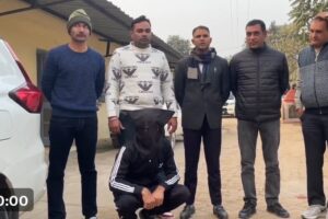 Trapped in a net : अंबाला में पाकिस्तानी जासूस गिरफ्तार, सेना से जुड़ी खुफिया जानकारी भेजी, ISI की एजेंट ने हनीट्रैप के जाल में फंसाया ?