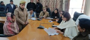 Member Manisha Ahlawat : हापुड़ में राज्य महिला आयोग सदस्य मनीषा अहलावत की जनसुनवाई में त्वरित कार्रवाई निर्देश दिए गए