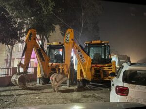 Illegal sand mining continues unchecked : डीएम सख्ती के बावजूद हापुड़ में खनन माफिया सक्रिय अवैध मिट्टी खनन जारी बेधड़क