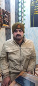 Caught red-handed and arrested : महराजगंज में एंटी करप्शन टीम की कार्रवाई, रिश्वत लेते दारोगा रंगे हाथ गिरफ्तार किया