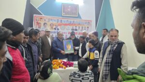 Death anniversary observed : सेवादल यंग ब्रिगेड ने किया कांग्रेस जिलाध्यक्ष का स्वागत, पूर्व प्रधानमंत्री स्वर्गीय लाल बहादुर शास्त्री की मनाई पुण्यतिथि