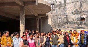 Great enthusiasm : नोएडा सेक्टर 22 में अखिल भारतीय ब्राह्मण महासभा के खिचड़ी भोज कार्यक्रम में भारी उत्साह