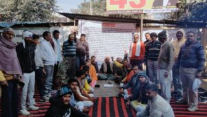 The protest continued intensely : गढ़मुक्तेश्वर टोल प्लाजा हटाने की मांग पर 23वें दिन भी धरना जारी रहा तेज