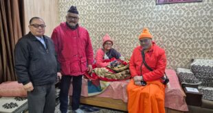 Swami Narasimhanand Giri : यति स्वामी नरसिम्हानंद गिरी ने जाना संस्था के पदाधिकारियों का हाल, स्वास्थ्य की जानकारी लेकर दिया संबल
