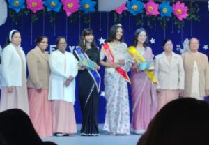 The ceremony was held : गोरखपुर: कार्मेल स्कूल में कक्षा 12 की छात्राओं के लिए भावनात्मक विदाई समारोह का आयोजन