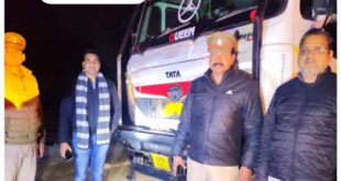 The dump trucks were seized : सहारनपुर के बेहट में अवैध खनन और परिवहन के खिलाफ कड़ी कार्रवाई, दो डंपर पकड़े गए