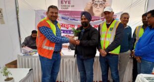 Check-up camp : हापुड़ में रोड सेफ्टी महीने पर स्वास्थ्य-जागरूकता और सुरक्षित ड्राइविंग चेक-अप कैंप आयोजित हुआ ?