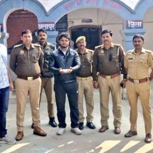 Cooperative Bank : महाराष्ट्र के सहकारी बैंक से 7 जनवरी को 6 KG सोना और 30 KG चांदी चोरी हुई ?