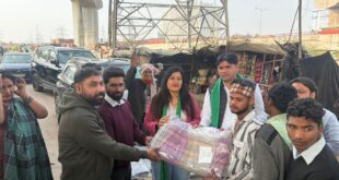 Relief was provided to those in need : नोएडा सेक्टर-62 के पास झुग्गियों में कंबल वितरण, जरूरतमंदों को मिली राहत