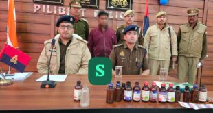 Police uncovered the plot : झोलाछाप डॉक्टर चला रहा था अवैध कफ सिरप फैक्ट्री, पुलिस ने किया भंडाफोड़