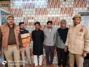Five people, including a woman, have been arrested : धर्म परिवर्तन कराने के आरोप में महिला समेत पांच गिरफ्तार ?