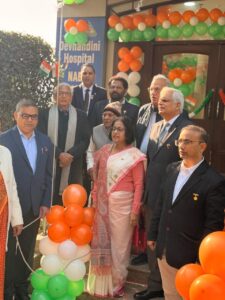 Republic Day was celebrated by hoisting the national flag : हापुड़ में देव नंदिनी संस्थानों में डॉक्टर प्रेम चंद शर्मा ने ध्वजारोहण कर गणतंत्र दिवस मनाया ?