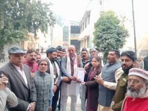 National Soldiers' Organization : यूजीसी कानून के विरोध में राष्ट्रीय सैनिक संस्था का प्रदर्शन, शहीद स्तंभ पर नेताओं ने रक्तदान किया ?