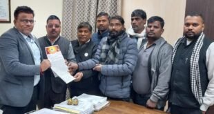 Warning of sacrifice : गढ़मुक्तेश्वर नगर पालिका सीमा से टोल हटाने को लेकर संगठनों ने भरी हुंकार, अन्न-जल त्याग की चेतावनी